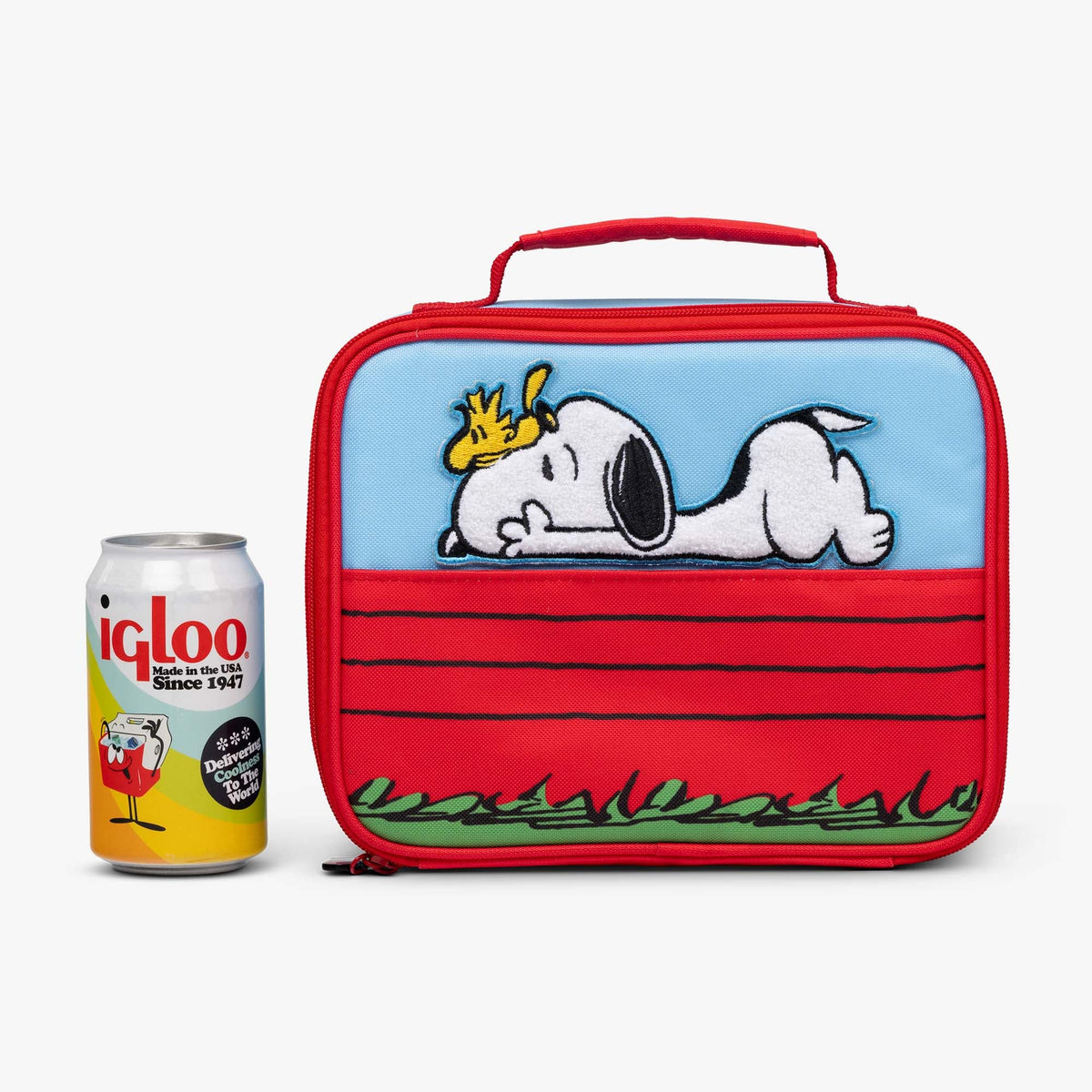 snoopy-s-doghouse-horizontal-lunch-cooler-bag-t1 00028034-P.jpg