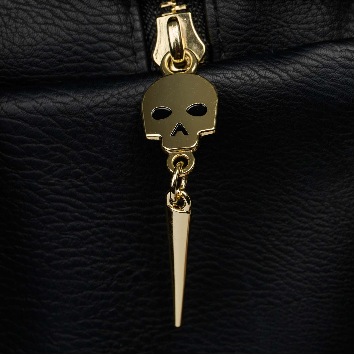 liquid-death-coffin-crossbody-cooler-bag-r1 00028055-Z.jpg