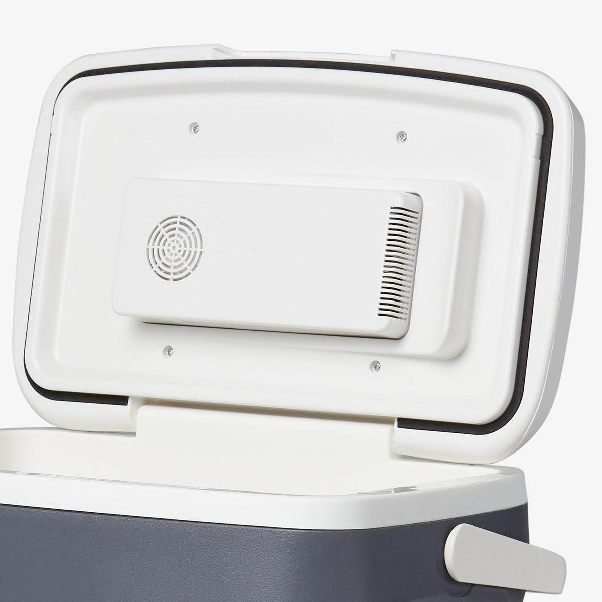 versatemptm-28-qt-portable-electric-cooler-u7 00040390_7.jpg