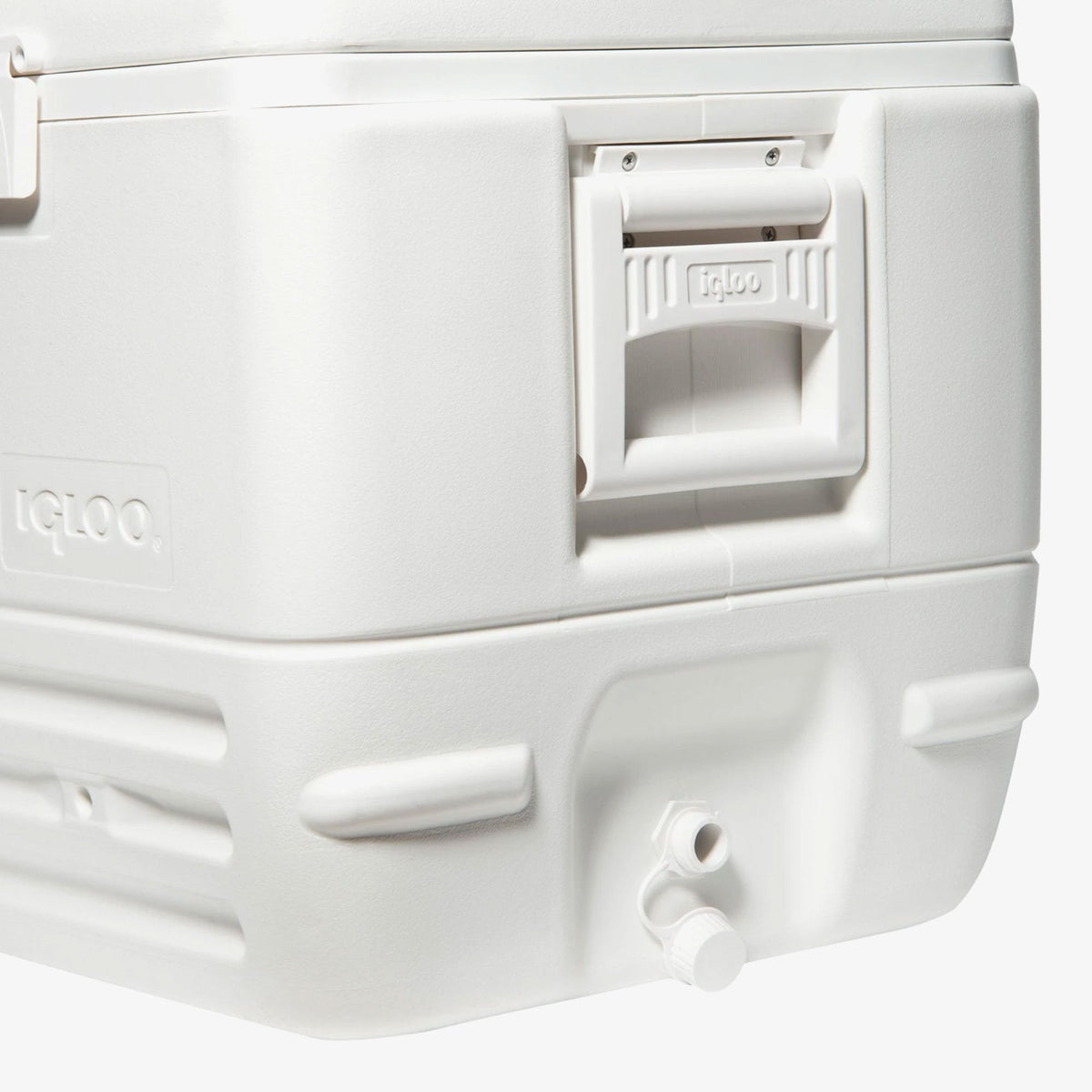 quick-and-cool-150-qt-cooler-y0 00044363-quick-and-cool-150-qt-cooler-side_d261c6aa-cd7b-40f6-b463-5023d91df276.jpg