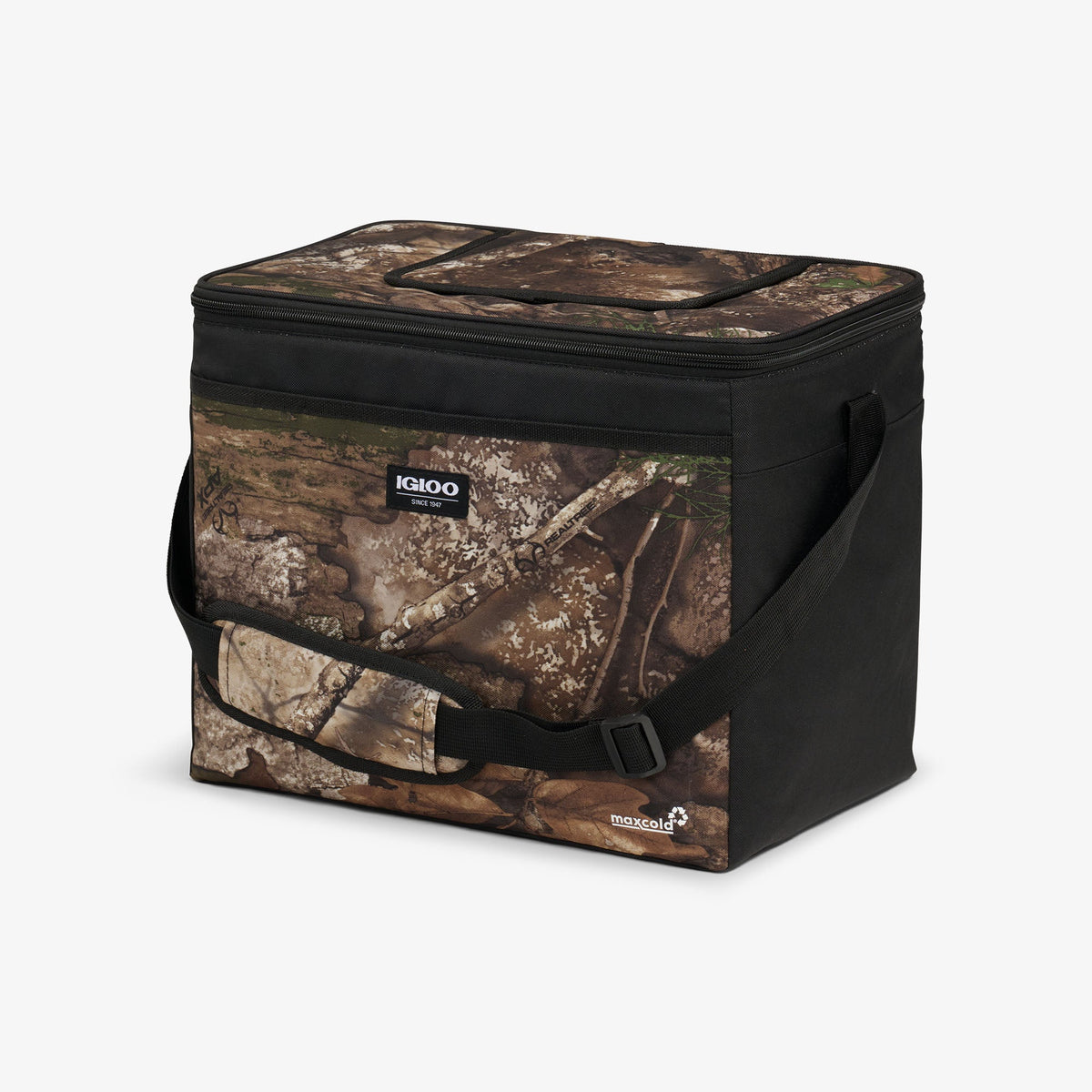 realtree-apx-hlc-28-can-bag-b4 00064354-H1-2025.jpg