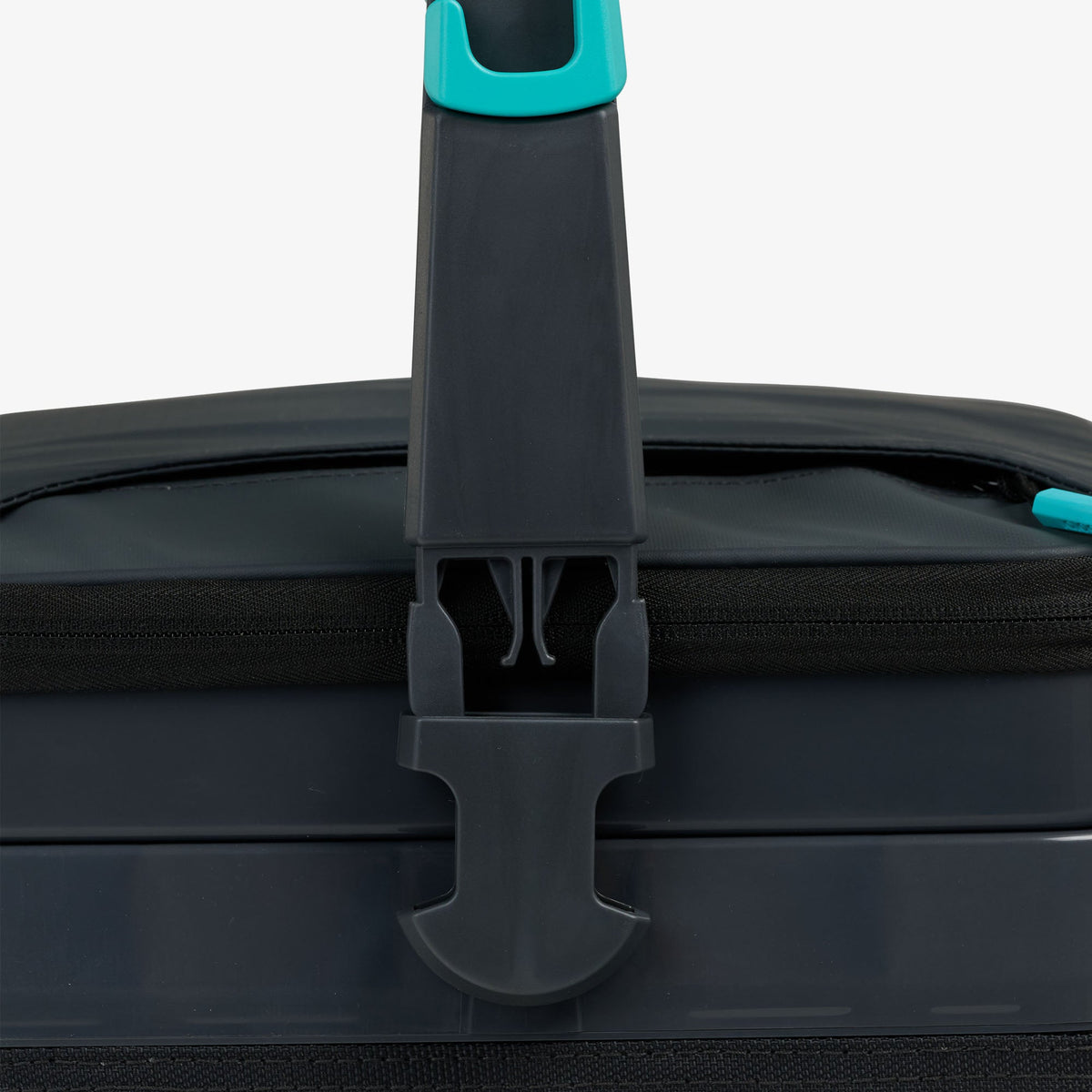 rival-18-can-hybrid-cooler-d6 00064361-HK1.jpg
