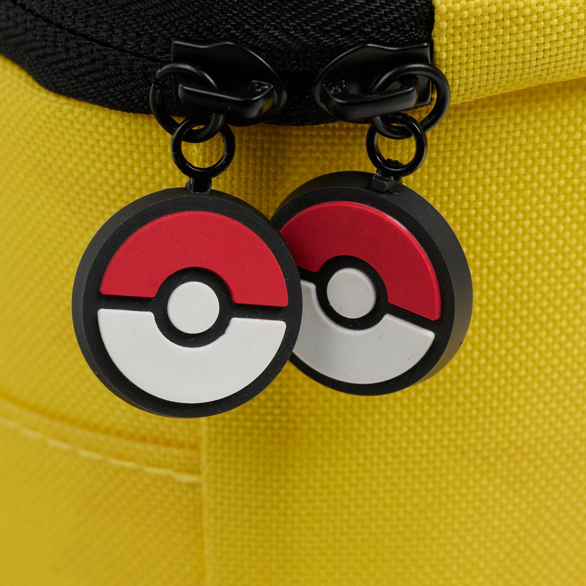 pokemon-pikachu-square-lunch-cooler-bag-z1 00066645-Z.jpg