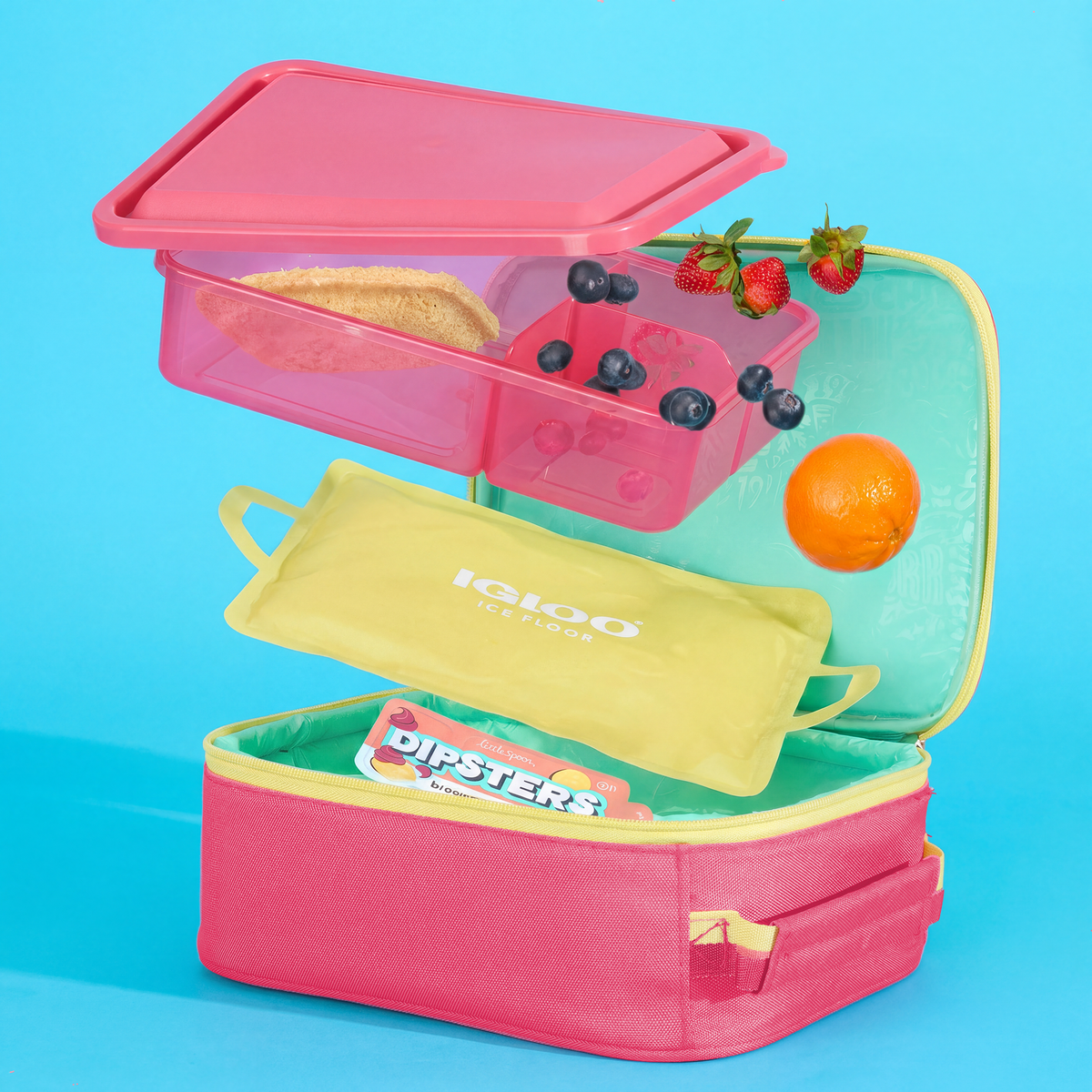 kids-lunch-slim-cooler-bundle-bento-box-ice-floor-t0 00066843-Lifestyle1.png