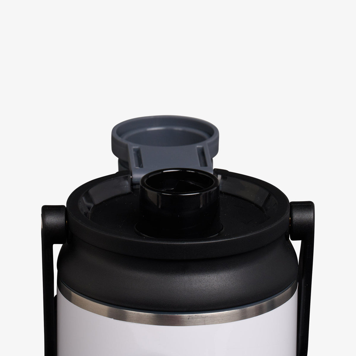 36-oz-twist-n-chug-bottle-f1 00071089-L1.jpg