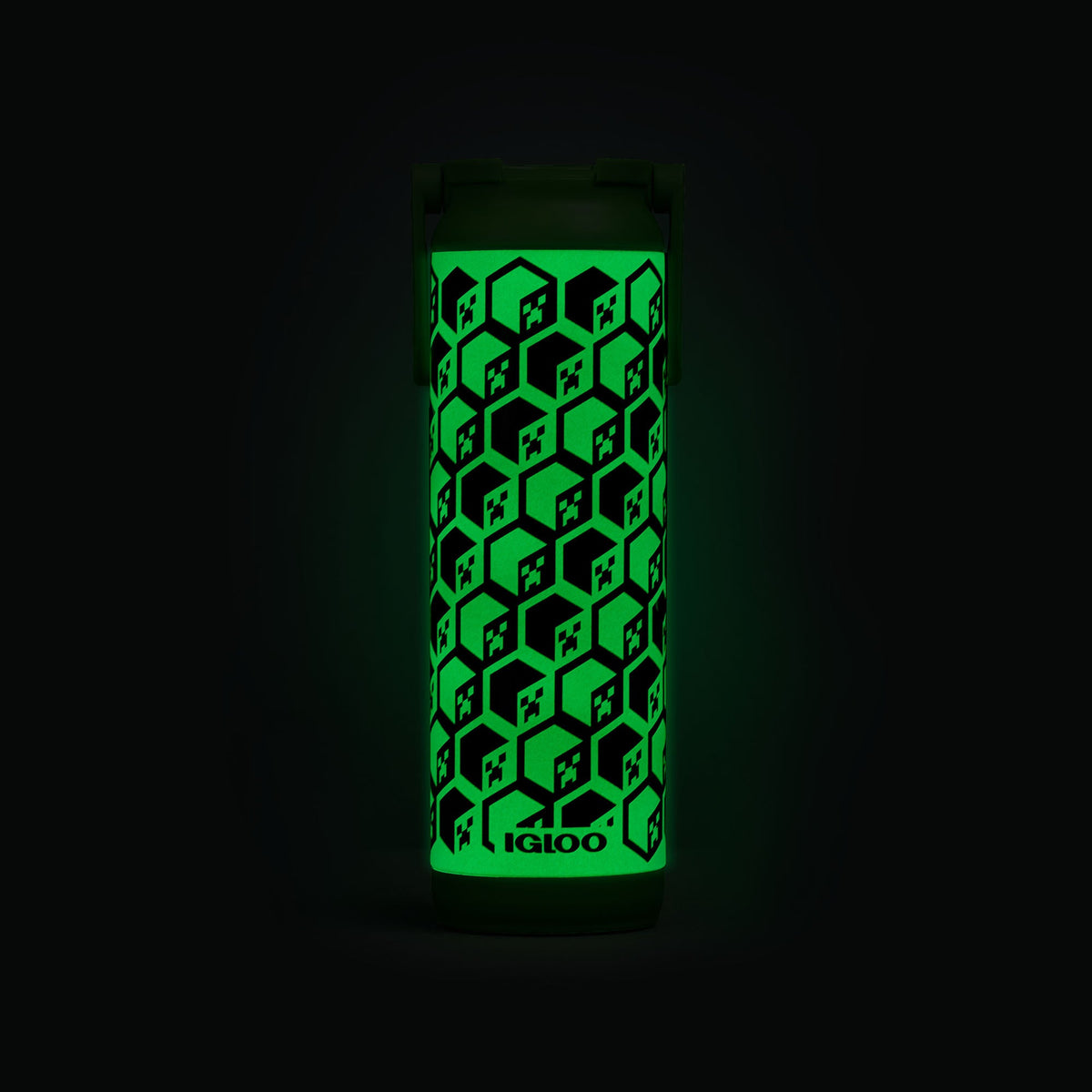 minecraft-creeper-glow-in-the-dark-20-oz-bottle-j1 00071605-GLF.jpg